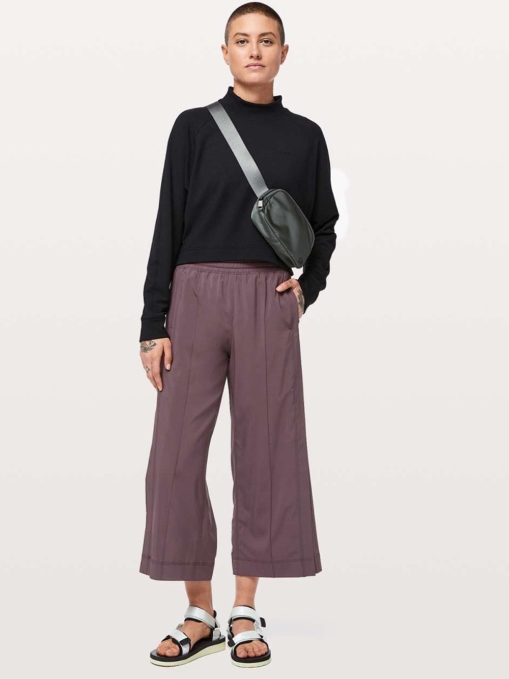 lululemon athletica Wanderer Culotte - Cherry Cola Plum - Picture 3 of 10